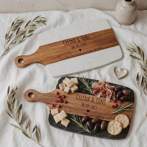 Hochzeitsgeschenk, Schneidebrett personalisiert, Geschenk Hochzeit, Geschenke für das Brautpaar, Holzbrett Hochzeit
