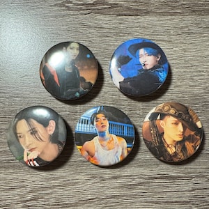 ATEEZ Buttons