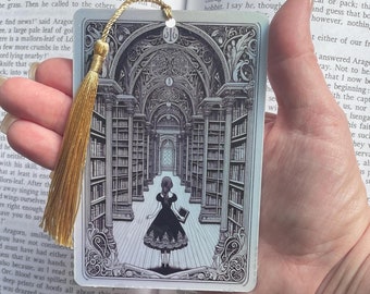 librarian  Tarot card Bookmark, holographic bookmark, Gothic Bookmark, Booktok Bookmark, Bookish Gifts for Readers, Handmade Bookmark