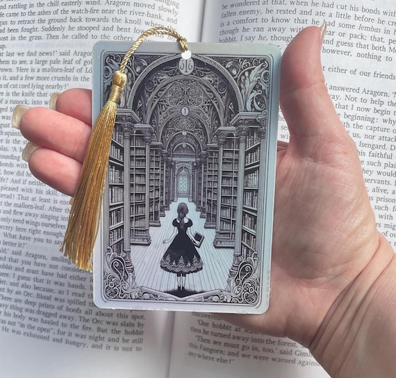 librarian  Tarot card Bookmark, holographic bookmark, Gothic Bookmark, Booktok Bookmark, Bookish Gifts for Readers, Handmade Bookmark
