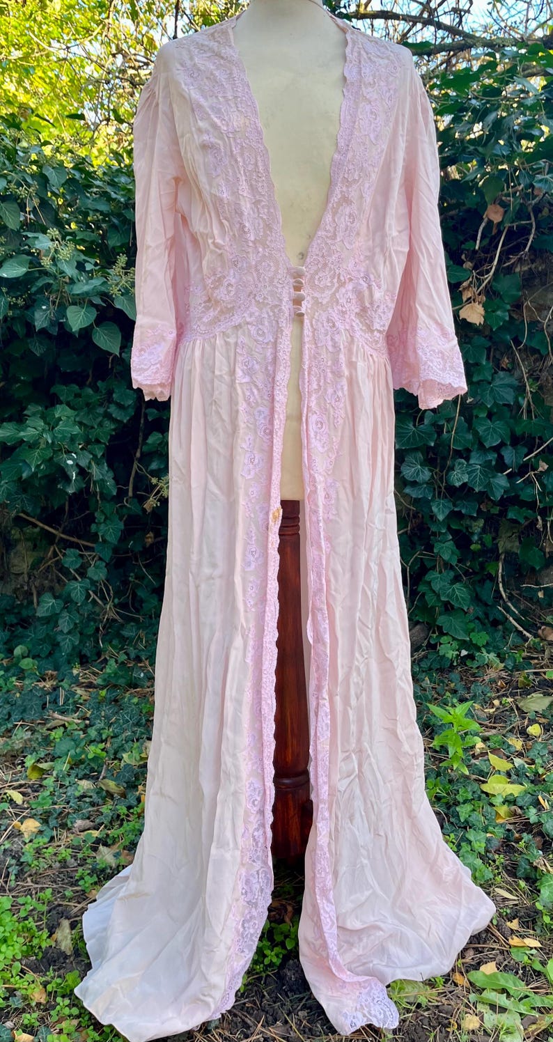 Vintage Pastel Pink Lace Robe - Wedding Dress Coverup, Size M - Etsy