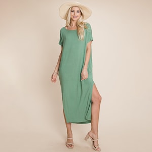 Short Sleeve Side Split Maxi Tee Dress