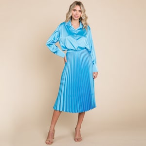 High Waisted Pleated Midi Skirt