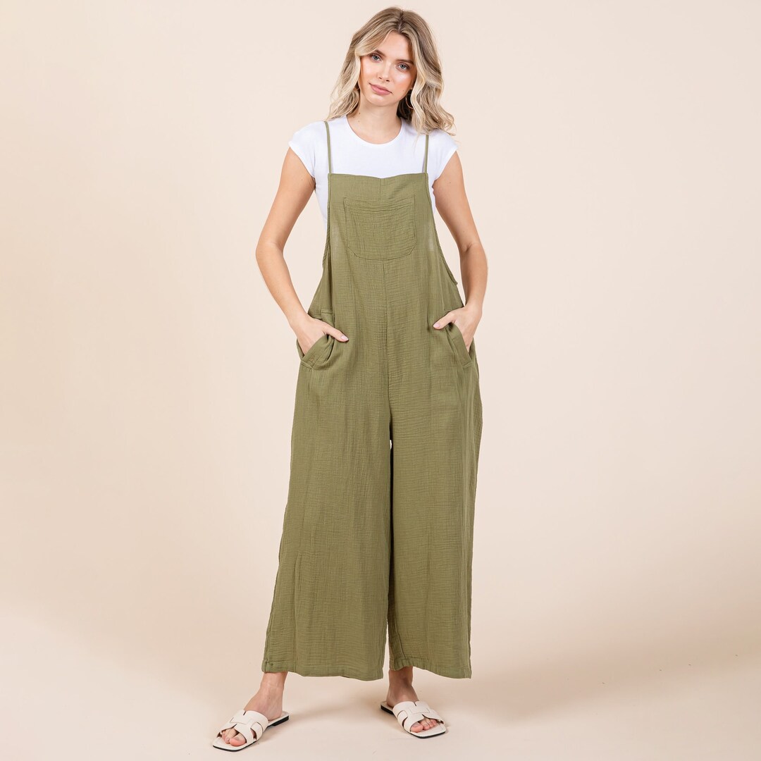 VERY J Sleeveless Double Gauze Overalls with Pockets