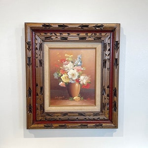 額入り花の静物画、アーティストのサインは判読できません – メキシコ製フレーム