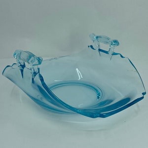 Fostoria Fairfax Vintage Curved Blue Depression Glass Bon Bon/Candy Dish With Handles