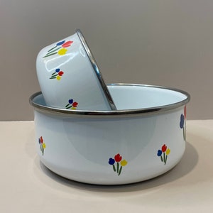 Vintage Set of Two Floral Enamelware Nesting Bowls