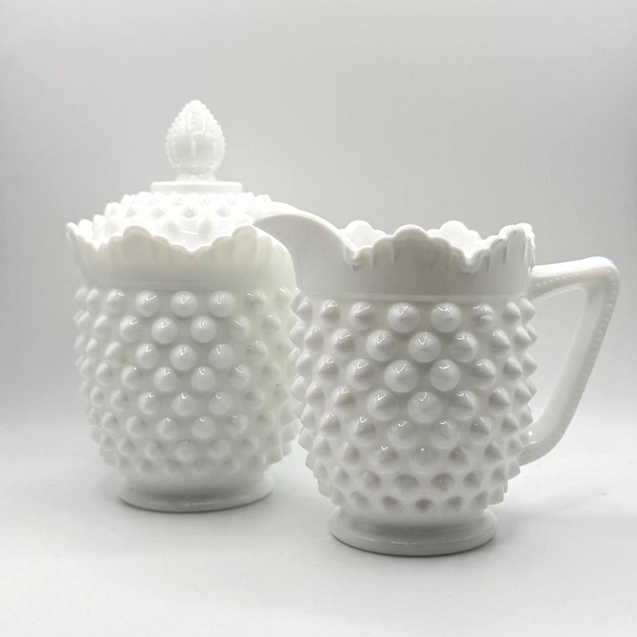 フェントン蓋付きミルクガラス ヴィンテージ フェントン ミルクガラス ホブネイル クリンプエッジ