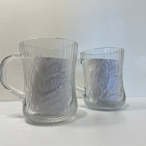 Vintage Set of 2 Clear Glass Mugs by Arcoroc with Cantrubury Design Made in France 10oz image 4