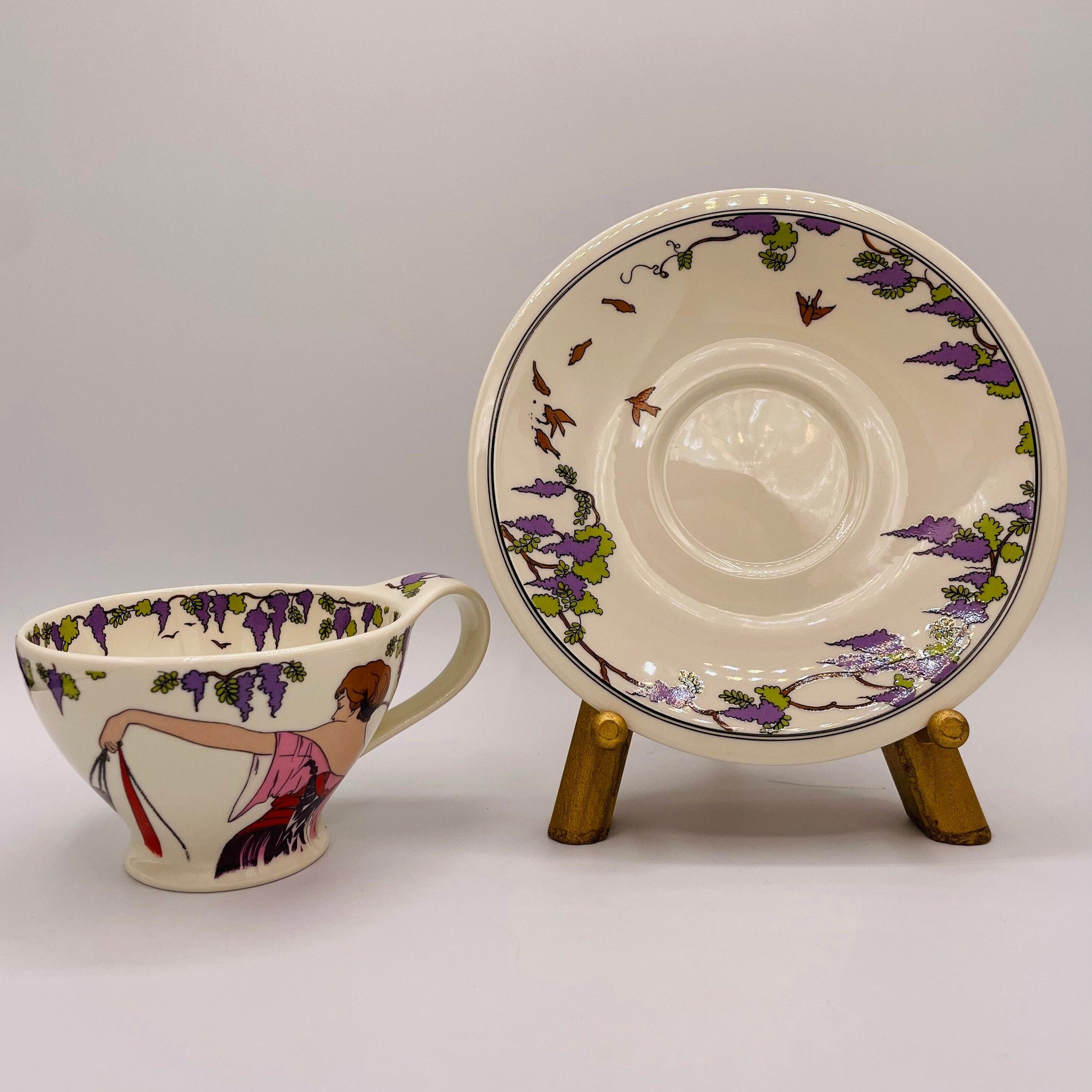ドイツ　Villeroy boch ヴィンテージ　チューリップ　オーバル Vintage Villeroy - Boch Design 1900 Teacup & Saucer Set