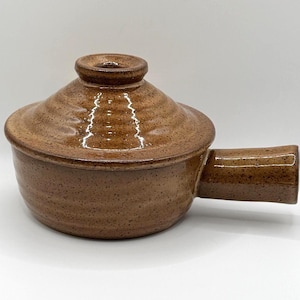 Vintage Stoneware Lidded Soup or Casserole Pot with Side Handle – Speckled Brown Donabe Style