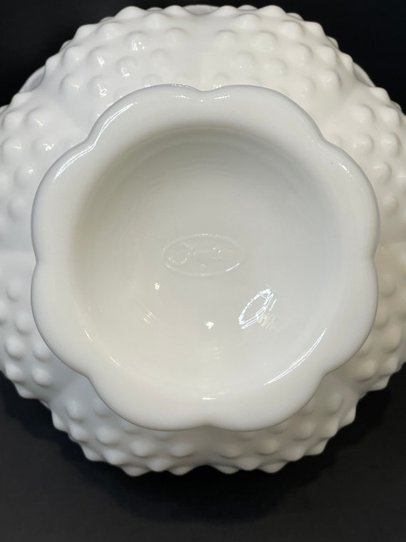 フェントン ホワイト ミルクガラス 蓋付き キャンディディッシュ