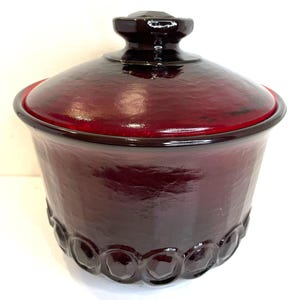 Tiffin Franciscan Madeira Deep Ruby Glass Ice Bucket with Lid | Wine & Champagne Chiller