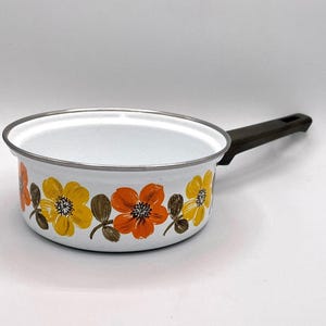 Vintage Austria Email Enamel Saucepan – Floral Design, Retro Kitchen Decor