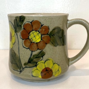 Vintage Hand-Painted Floral Stoneware Mug – Earthy Boho Charm&quot;