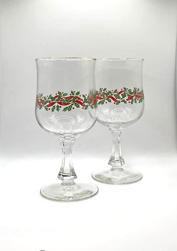 Vintage Holly and Ribbon Christmas Goblets (set of 2) - Etsy Vintage Holly and Ribbon Christmas Goblets (set of 2) - Etsy