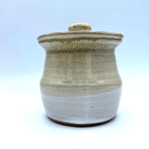 Vintage geglazuurde studiopot met deksel