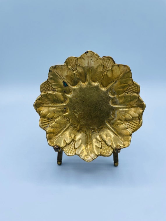 Vintage Brass Trinket Dish Jewelry Ring Dish Catc… - image 3