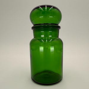 Vintage 1970&#39;s Green Belgium Apothecary Glass Jar with Bubble Lid