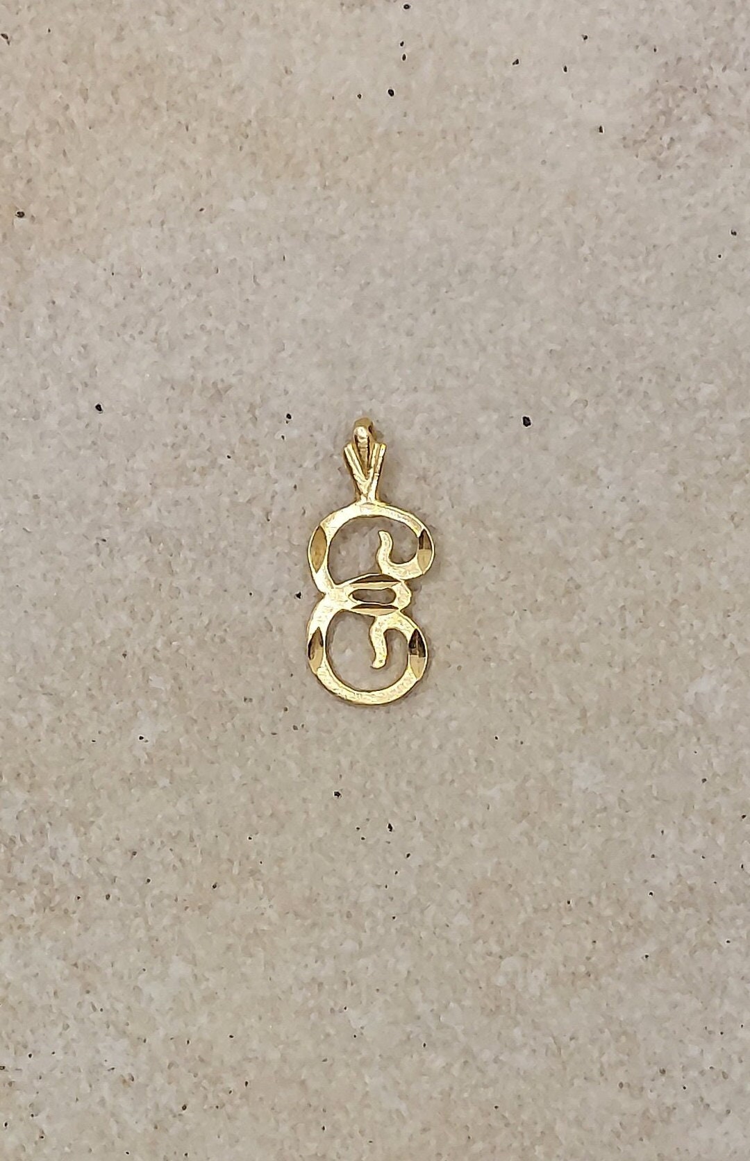 Vintage 14K Yellow Gold Letter E Pendant, 14k Gold Jewelry, 14k Gold E