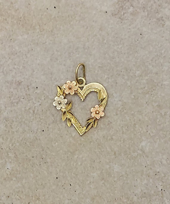 Vintage 14k Gold Heart Pendant, 14K Tri Gold Hear… - image 2