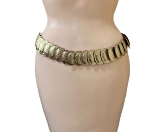 Vintage Gold Tone Textured Fish Scale Disco Era Elastic Stretch Belt Retro