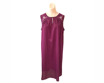 Vintage LORRAINE Nylon Nightgown Sleeveless Cranberry Embroidered Flowers Size S