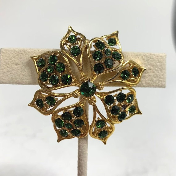 Lisner Singed Green Rhinestone Brooch Pin Crystal… - image 1