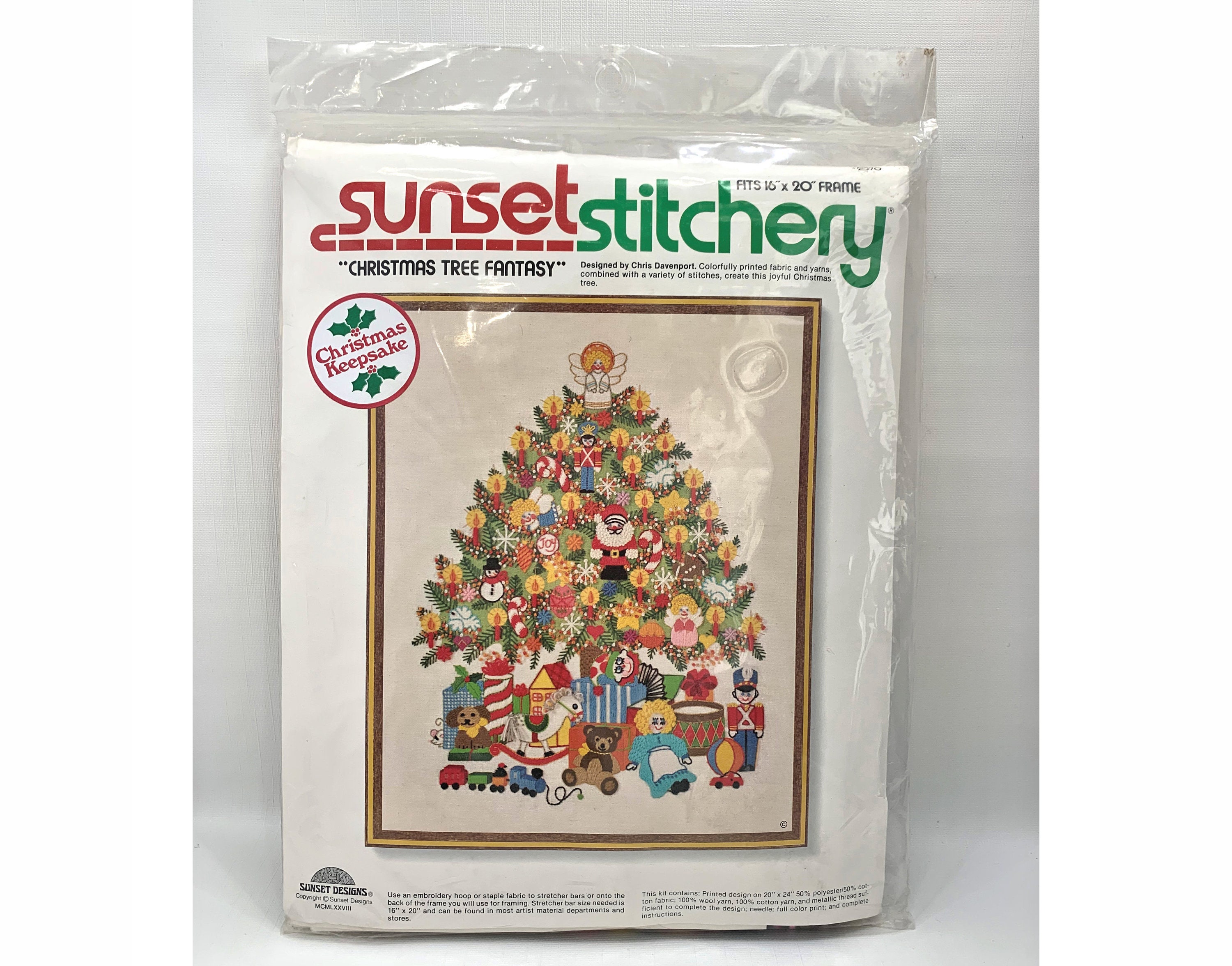 Stitchery Christmas: Vintage Christmas Wreath Embroidery Kit — The Stitchery