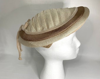 1950s Two Tone Beige Tan Platter Saucer Pancake Hat Pleated Velvet Bow