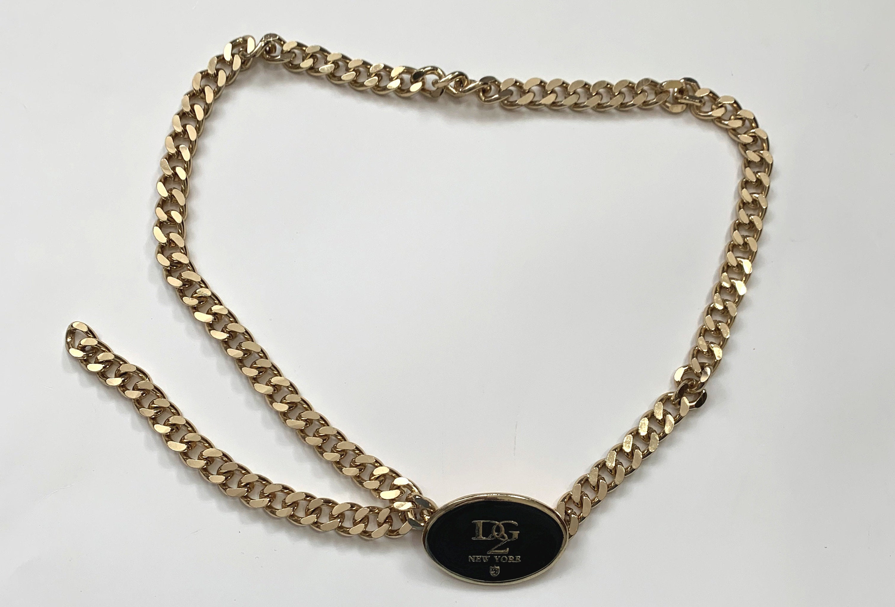 Vintage Chain Detail Belt Vintage White / Gold Coco Mark Chain Belt – REDELUXE main image 2
