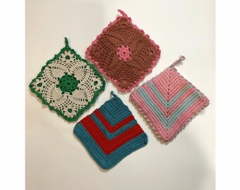 Lot 4 Vintage Hand Crocheted Pot Holders Hot Pad Trivet Floral Flower Stripe
