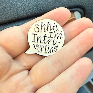 Shhh I’m Introverting Enamel Pin – Funny Introvert Gift, Social Battery Low Pin, Quiet Humor Lapel, Anti-Social Club Aesthetic