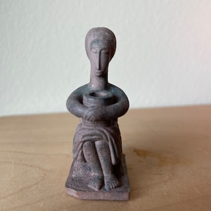 Polynesian Seated Statue