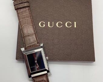 Authentische Gucci 111 M Date Edelstahl Herren Schweizer Armbanduhr
