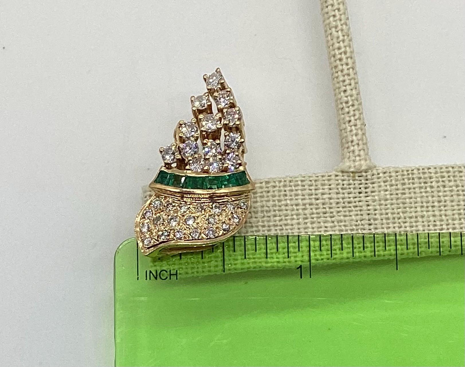 ヴィンテージ18金ダイヤモンドエメラルドイヤリング：オメガクリップ 