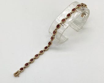8.5 TCW Garnet Tennis Bracelet: 14k Yellow Gold Fine Jewelry