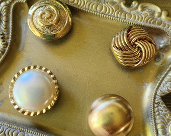 Lot de 4 boutons aimantés vintage faits main à coudre recyclés Déco de cuisine Fournitures de bureau Idée cadeau Or et perle