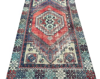 Handmade Turkish Wool Hallway Rug: Vintage Tribal Geometric Design