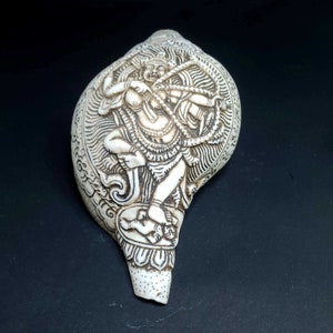 Hand Carved Buddhist Tibetan Conch Shell with Kurukulla - Made in Nepal