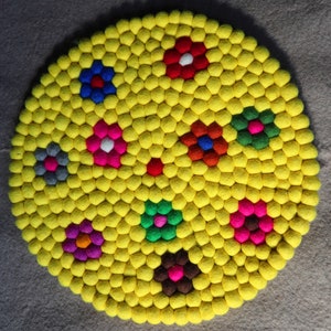 Multicolour Felr Rug - Wool felt rug-Room Felt Carpet-Fair trade-Home & Living Rugs-Natural Felt Ball Rug-100 % Wool Rug
