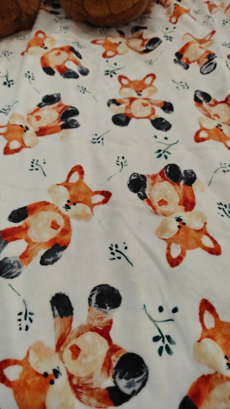 Woodland Fox Minky Blanket / La manta perfecta para todas las edades / Throw Blanket / Couch Snuggle imagen 5