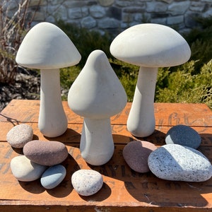 Concrete Mushrooms Set of 3 (Outdoor Use)