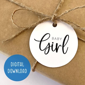 Étiquette-cadeau imprimable pour bébé fille | Téléchargement numérique | C'est une fille | Étiquette cadeau baby shower | Étiquette de faveur révélatrice de genre | Design moderne simple