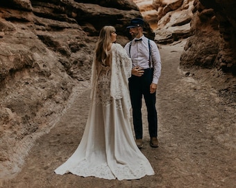 Maggie Boho wedding dress, elopement wedding dress, bohemian Wedding Dress, rustic lace wedding dress, lace wedding dress, hippie wedding