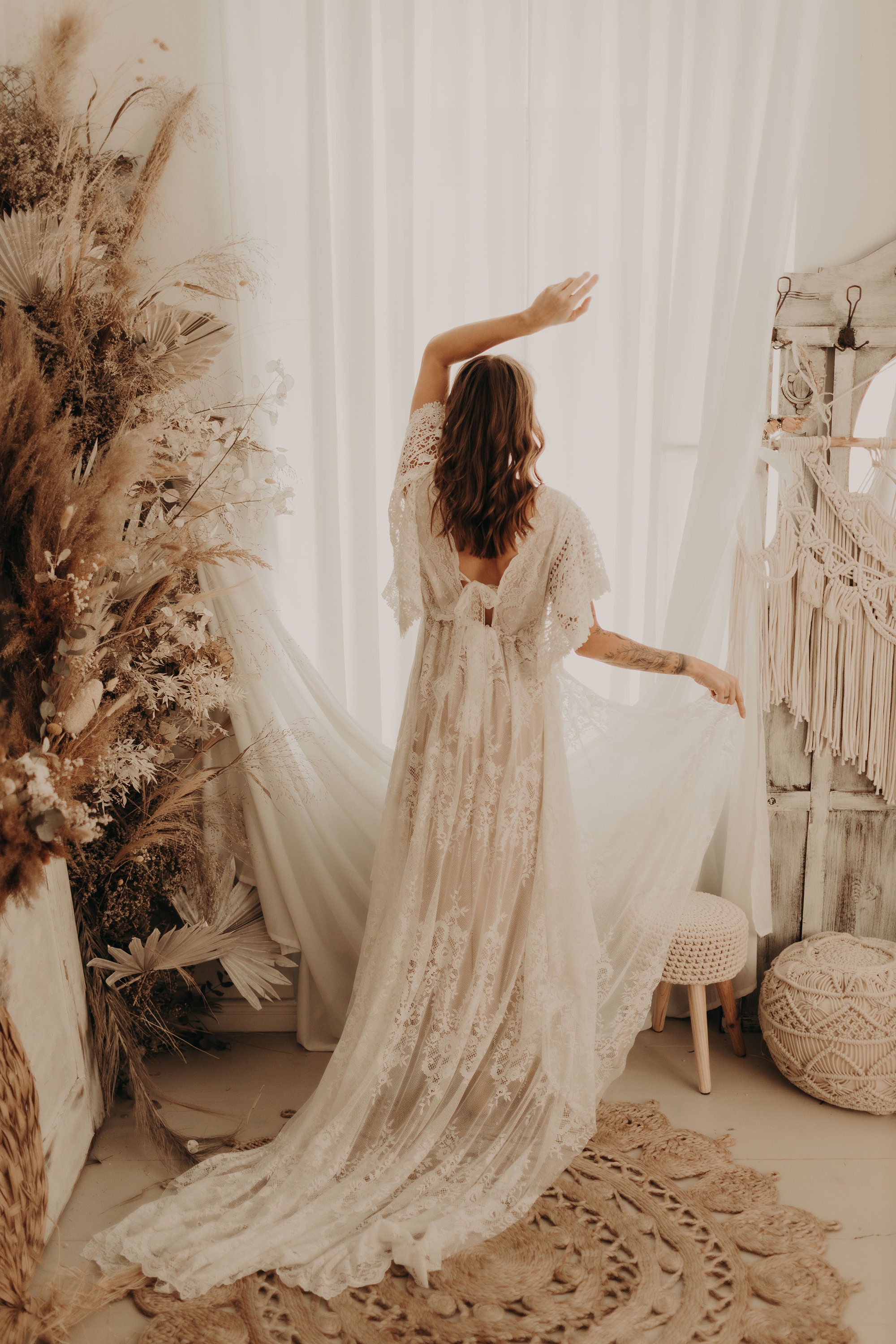 Romantic Wedding Dress, Bohemian Wedding Dress, Bohemian Lace Wedding  Dress, Lace Wedding Dresses, Lace Bridal Gown, Bohemian Bridal Gown - Etsy  Canada