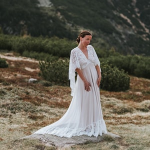 Julia  wedding dress, wedding dress, bohemian wedding dress, lace wedding dress, romantic wedding, elopement gown
