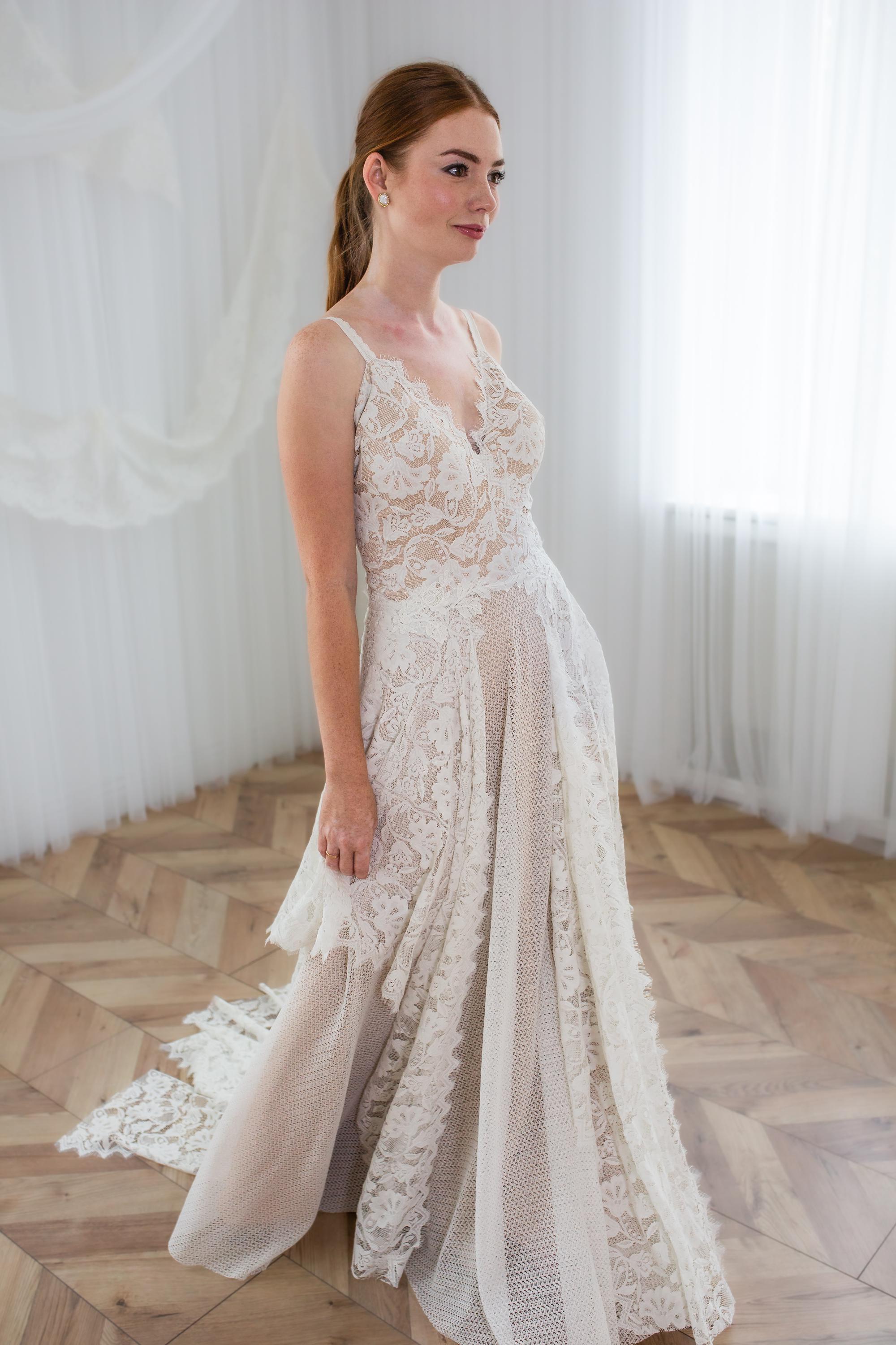 chinese dress ladies Boho Lace Wedding Dress with Sleeve,V Back Destination Bridal Dress,WD01116, US14 / Champagne