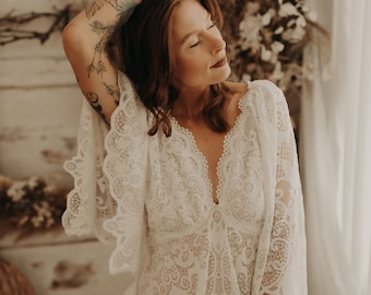 Robe de mariée bohème, robe de mariée fugue, robe de mariée bohème, robe de mariée en dentelle rustique, robe de mariée en dentelle, robe de mariée hippie