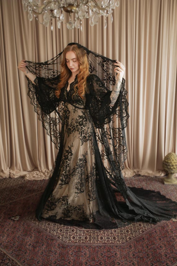Black Wedding Dress Gothic Lace Bridal Gown | Boho Bell Sleeve Wedding Dress | Alternative Bride Dress - Etsy Israel Black Wedding Dress Gothic Lace Bridal Gown | Boho Bell Sleeve Wedding Dress | Alternative Bride Dress - Etsy Israel